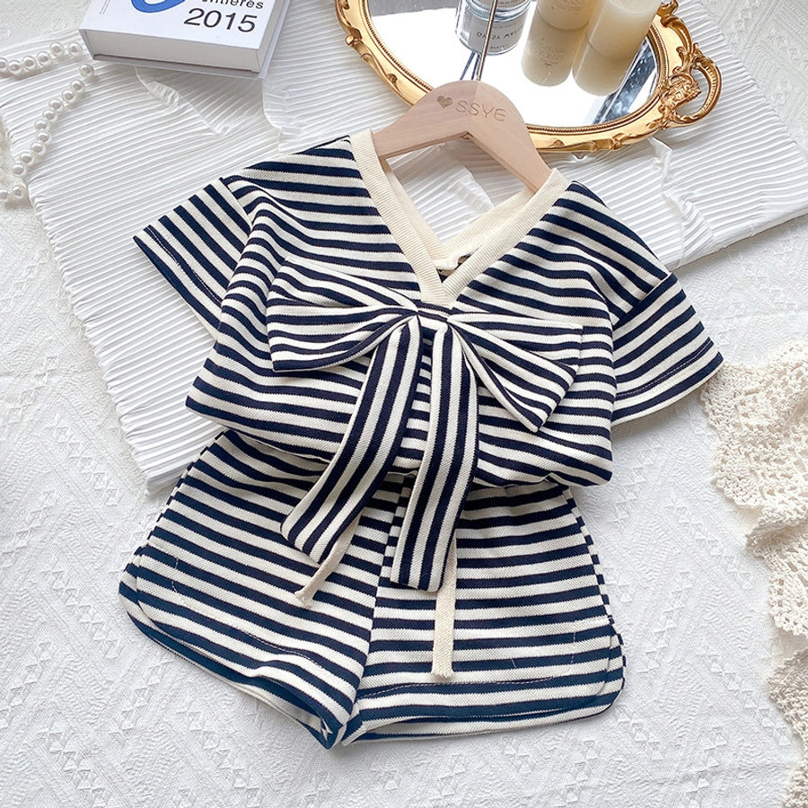 Stripe bow knot girls clothing sets